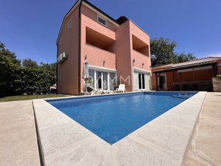 ISTRIA, MEDULINO - Casa di lusso con piscina