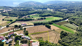 ISTRIA, BARBAN - Terreno edificabile con infrastrutture 2998 m2