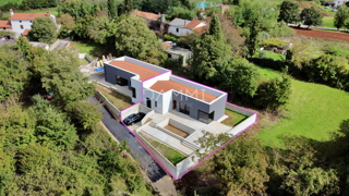 ISTRA, BARBAN - Doppia casa circondata dal verde