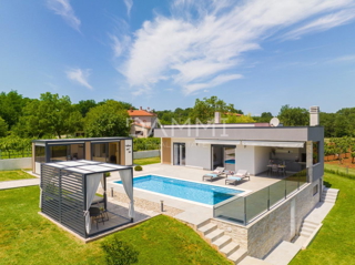 ISTRIA, LABIN - Casa con piscina, grande giardino e benessere