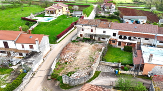 ISTRA, ŽMINJ - Casa in pietra con cortile di 500 m2