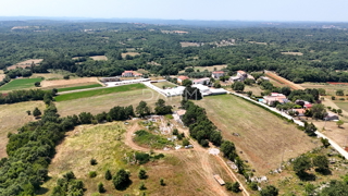 ISTRIA, SVETI LOVREČ - Terreno edificabile per investitori