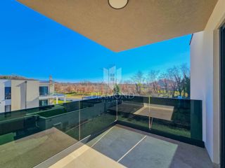 Umago, dintorni, nuova costruzione! Bellissimo appartamento con vista sul mare!