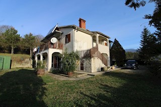 Chersano, dintorni, casa familiare nella natura meravigliosa