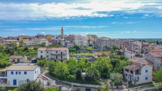 Verteneglio, appartamento al 1 piano con vista mare!