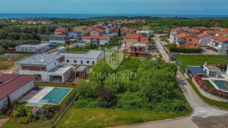 Terreno Novigrad, 700m2