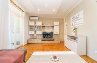 Ottima opportunità – appartamento ristrutturato a Vidikovac con balcone!