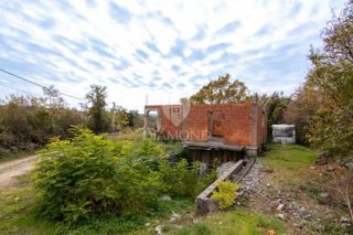 KRK, CASA IN COSTRUZIONE