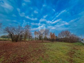 Umago, dintorni, bellissimo terreno edificabile!
