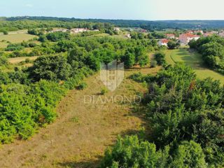 Marčana, dintorni, terreno con licenza edilizia