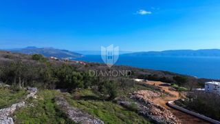 Labin, Rabac, terreno edificabile con vista mare 