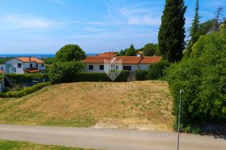 Terreno edificabile a 2 km dal mare – Parenzo, posizione top