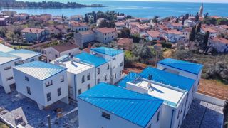 Umago, San Lorenzo, Appartamento con vista mre!