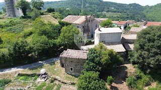 Cerovlje, casa in pietra con vista panoramica