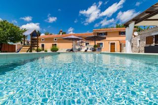 Gimino, bella villa in una posizione tranquilla