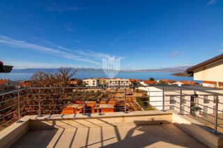 Krk, Njivice, appartamento con due camere da letto e vista mare