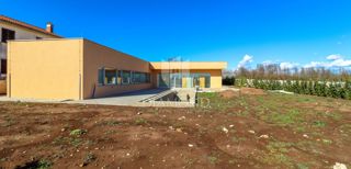 Žminj, dintorni, casa di design con piscina