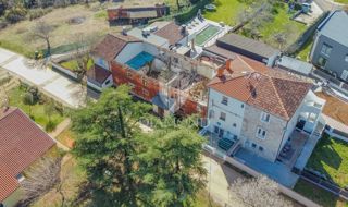 Zona di Umago, casa istriana da ristrutturare