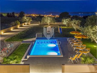Fasana, una villa isolata con vista sul mare!