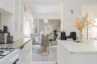 Pula, Bellissimo appartamento vicino all'Anfiteatro con vista sul mare