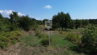 Albona, terreno edificabile attraente 