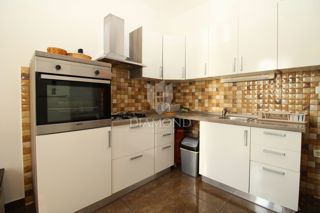 Appartamento Centar, Rijeka, 67m2
