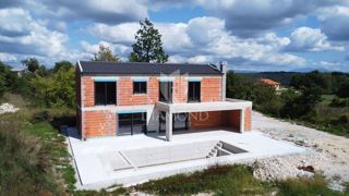 Parenzo, dintorni, villa moderna con piscina nella natura