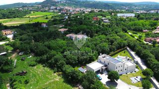 Labin, terreno edificabile in una posizione TOP nella città