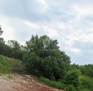 Terreno Poreč, 593m2
