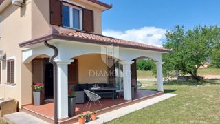 Labin, dintorni, bella casa in una posizione tranquilla