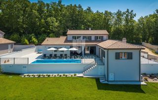 Villa esclusiva in una microlocalizzazione vicino alla città di Labin