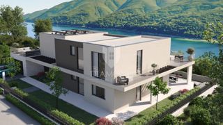 RABAC, DINTORNI, 80 M DAL MARE, AFFASCINANTE VILLA NON ARREDATA