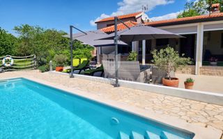 Labin, splendida casa vacanze con due appartamenti