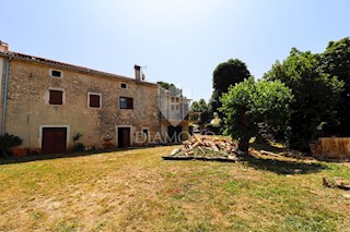 Parenzo, dintorni, casa in pietra d'Istria in un posto tranquillo!