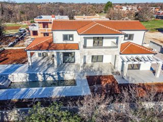 Casa Poreč, 300m2