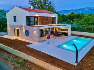 Casa Kršan, 219m2