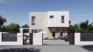 Splendido edificio di nuova costruzione vicino a Pola!