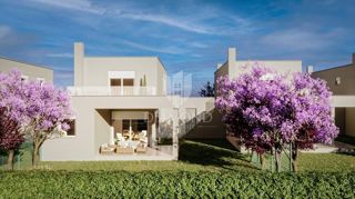 Albona, casa in costruzione vicino alla città