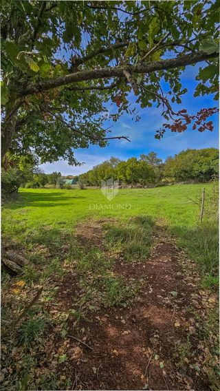 Terreno edificabile e agricolo con vista sul mare, vicino a Krnica!! 