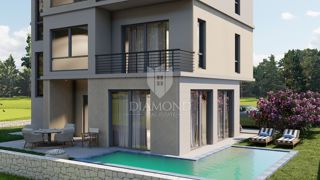 Nuova Costruzione con Piscina, Giardino e Posto Auto!