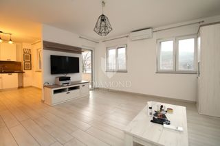 Appartamento Gornja Vežica, Rijeka, 88m2
