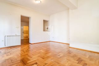 Appartamento Rudeš, Trešnjevka - Sjever, 58,74m2