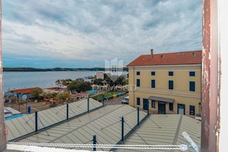 Rovigno, appartamento con vista mare nel centro della città