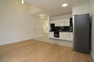 Appartamento Rešetari, Kastav, 60m2