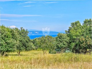 Marčana, attraente terreno edificabile con vista mare