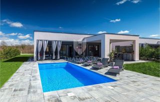 Istria, Dignano, dintorni, moderna casa a un piano con piscina