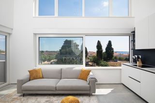 Lussuoso attico a 200 metri dal mare, Fasana! 