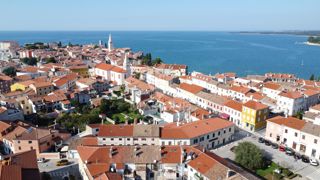 Parenzo – terreno agricolo di 7.175 m² ai margini della zona edificabile