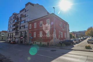 Appartamento Centar, Pula, 420m2