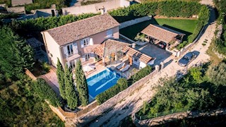 Svetvinčenat, dintorni, bellissima Villa con piscina